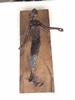 bronzové falzum Afrodité s jablkem adjustované na dřevěné desce